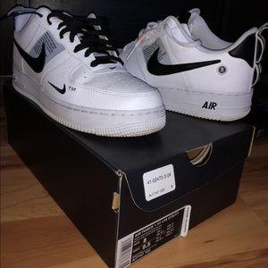 Nike air force LV8